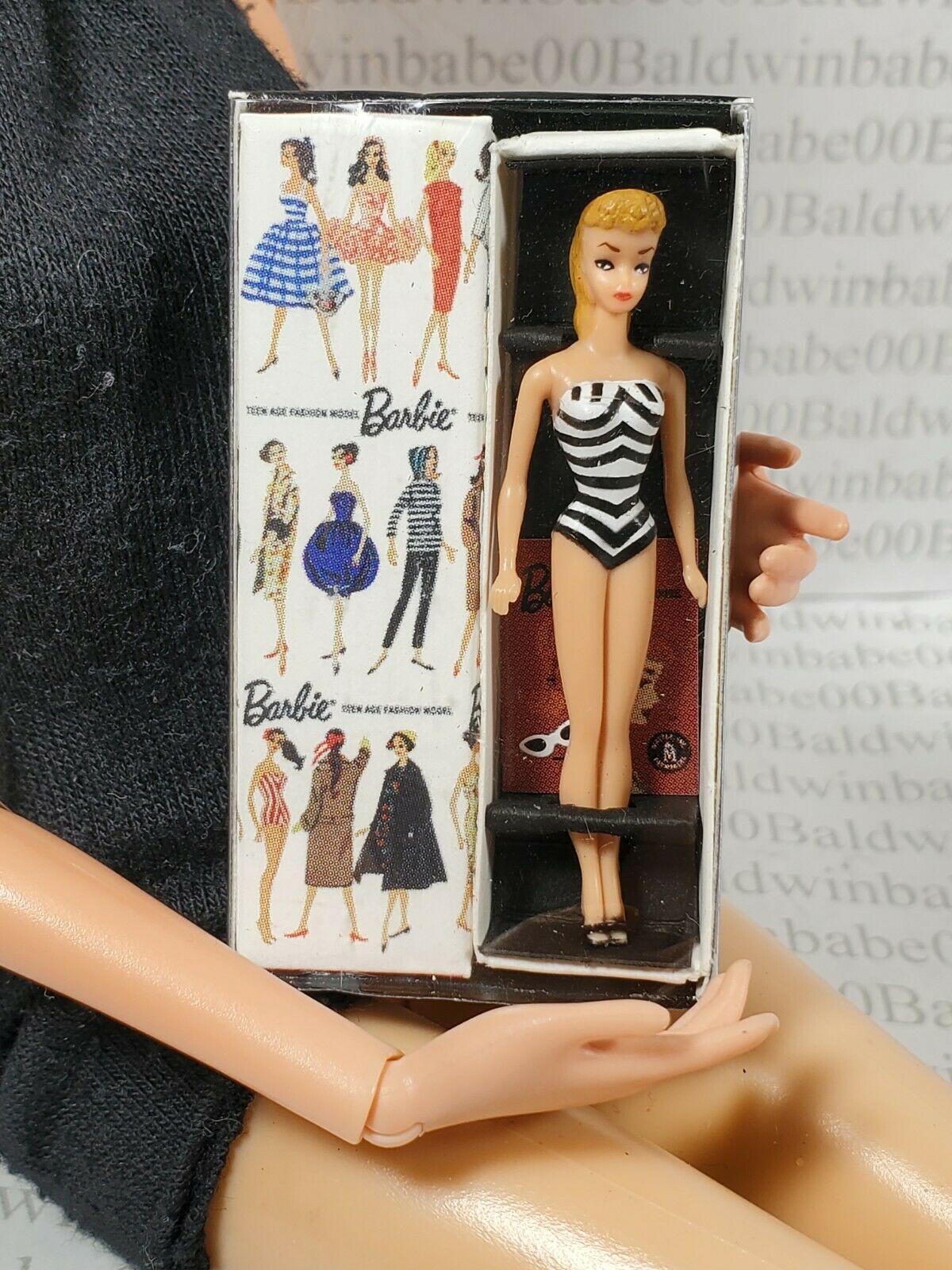 Misc ~ Miniature Ponytail Doll ~ Barbie 40th Anniversary Accessory For Diorama