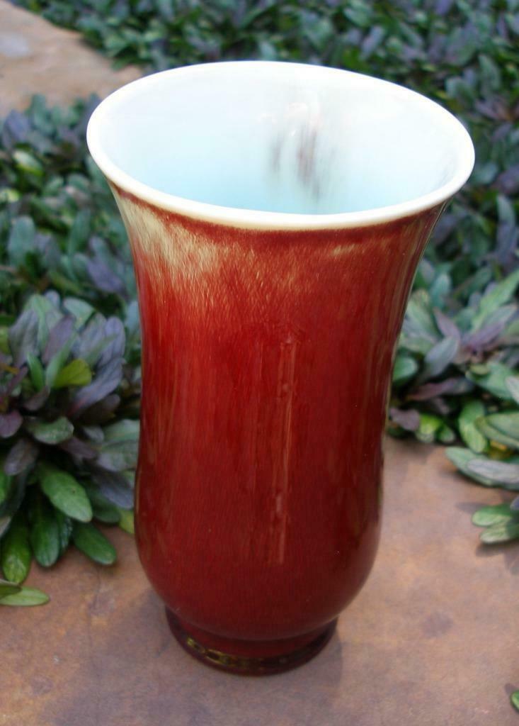 Catalina Pottery Ox-blood #141 Vase 7.25" Beaker Shape Franciscan Gladding Mcbea